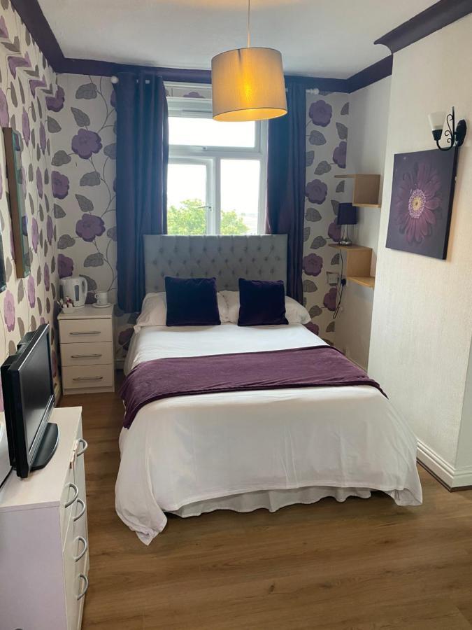 The Traxx Hotel Bangor Kültér fotó